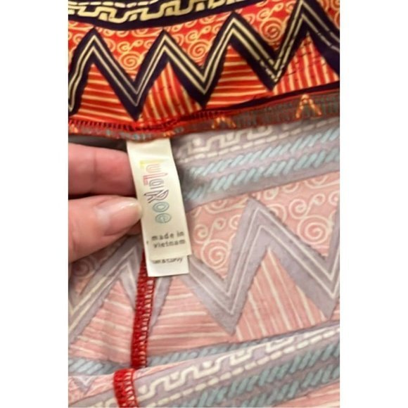 Lularoe Leggings TC - Picture 4 of 5